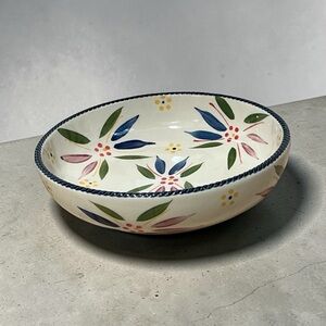 Temptations By Tara Old World Serving Bowl 20 oz Floral Ceramic Blue Trim
